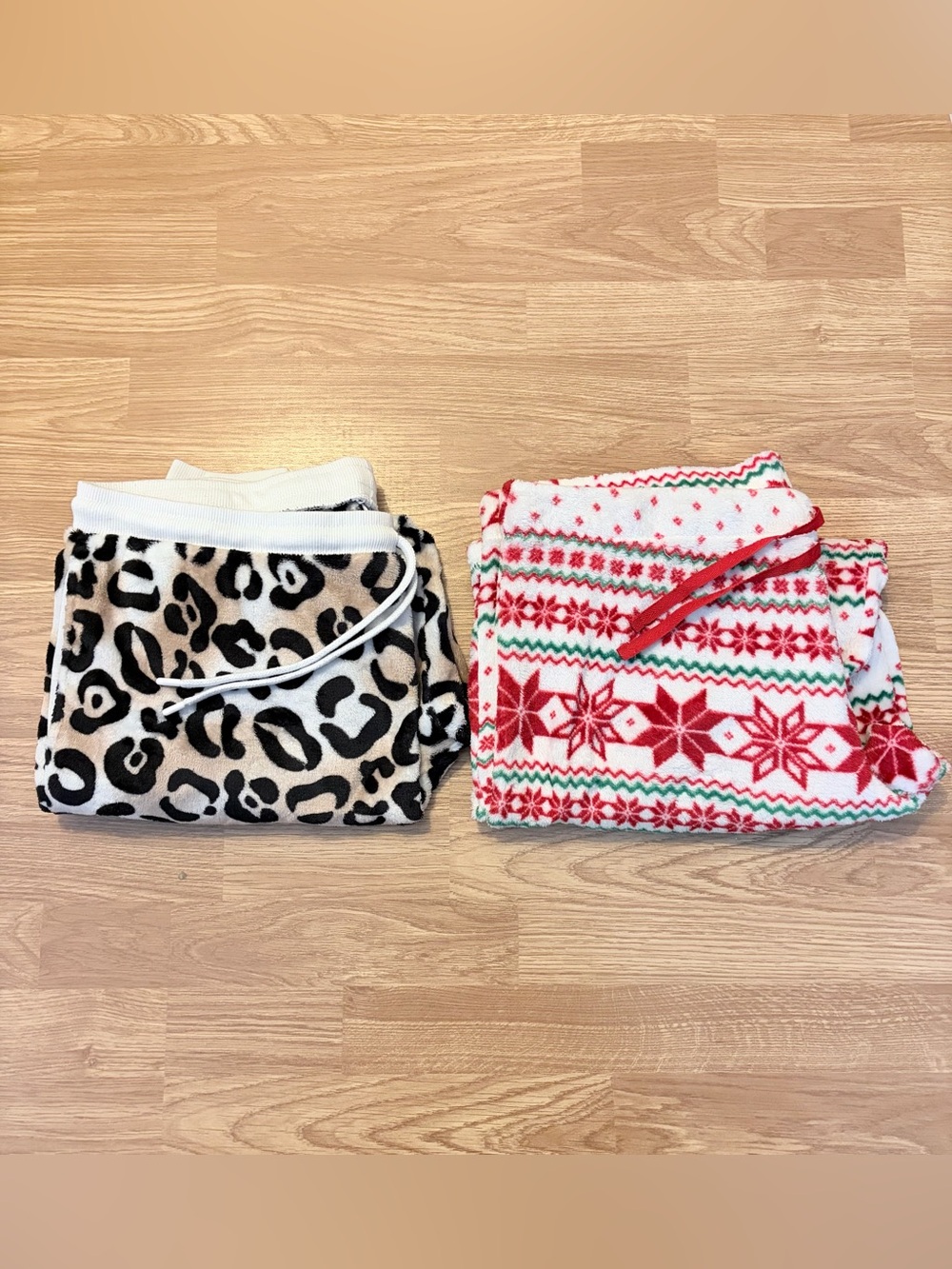 Sweet Treasure Fleece Pajama|Lounge Pants Set - Leopard & Snowflake